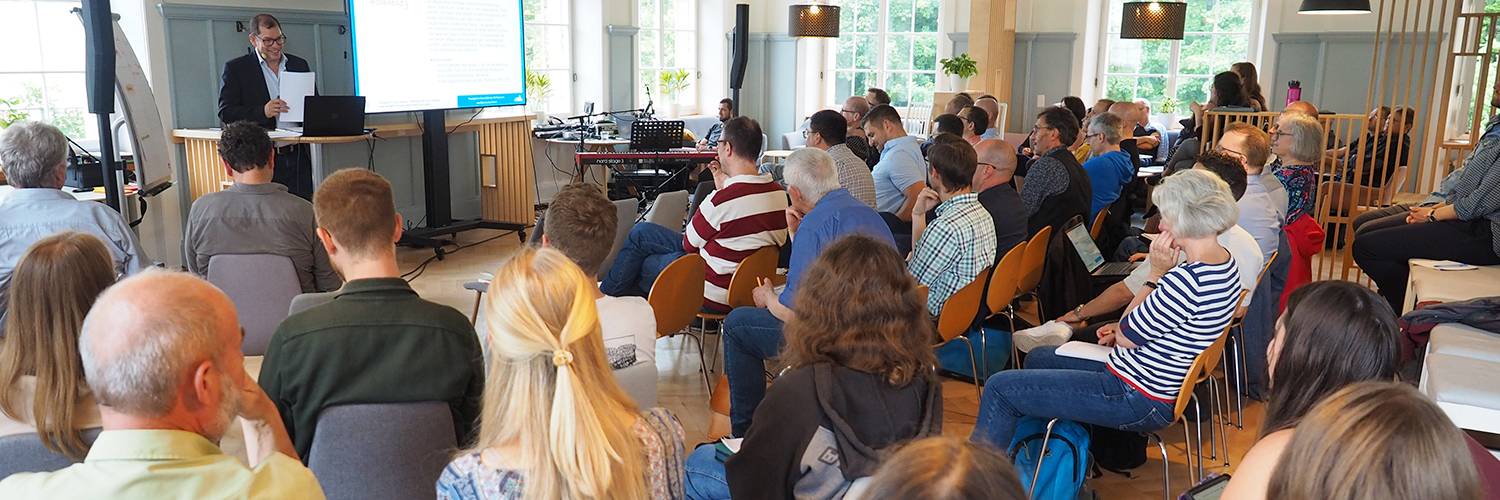 Rund 60 Personen nahmen am Theologischen Forum 2025 teil, darunter viele Vertreter von Partnern aus dem TSC-Netzwerk.